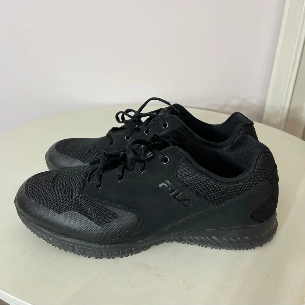 Fila memory foam sneakers